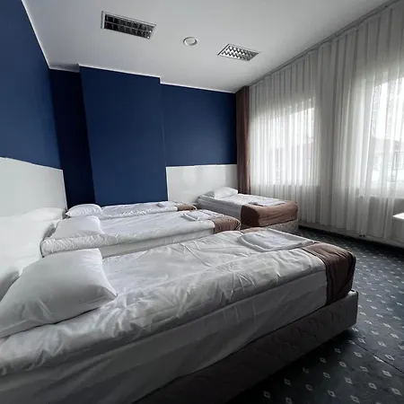 Szálloda Safir Babice *