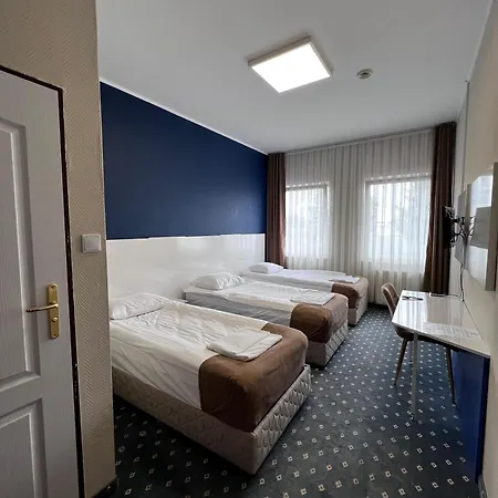 Hotel Safir Babice
