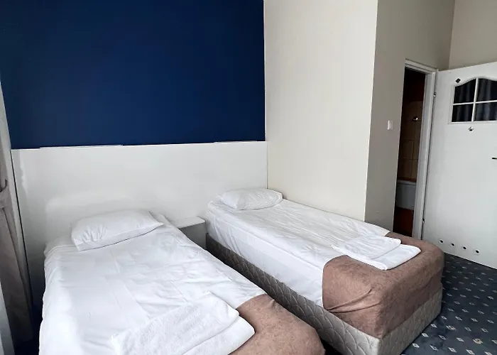 Hotel Safir Babice *